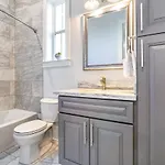 Apartment Stunning 4br-5br Near French Quarter Homes By Hosteeva New Orleans