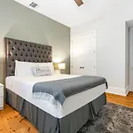 Apartment Stunning 4br-5br Near French Quarter Homes By Hosteeva New Orleans