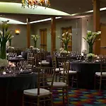 Hotel Renaissance Pere Marquette French Quarter Area