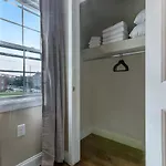 St Charles Spacious Condo In The Heart Of The City