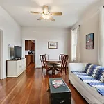 Aparthotel Freret Near Streetcar & Tulane 4*