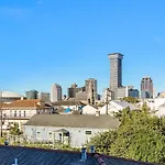 5Br Penthouse Steps To The Streetcar & Fq