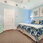 Hotel Historic In The Marigny, Blocks To French Quarter 4*
