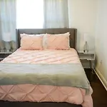 Nola Getaway With King Suite 10 Mins From French Quarter