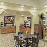 Super 8 By Wyndham Hotel 2*