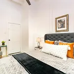 Saint Philip 3* New Orleans