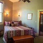 The Lookout 3* New Orleans