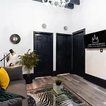 Saint Philip 3* New Orleans