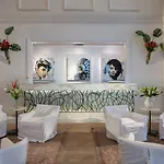 International House Hotel