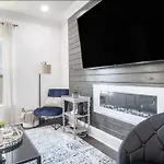 Vibrant Nola Modern Loft 3Bd 2Ba