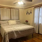 Private 3 Bedroom New Orleans Home Minutes From French Quarter Walking Distance From River