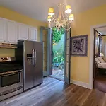 De Frenchmen Holiday home *