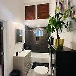 Fab Lil To Nola / Near Park * New Orleans