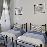 Walk To French Quarter House Of Jazz & Blue Suite