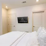 The Alexandre Hotel