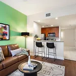 Apartment Spacious Modern Near French Quarter *