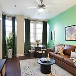 Spacious Modern Near French Quarter * New Orleans