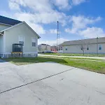 4 Mi To French Quarter Bright New Orleans Home!