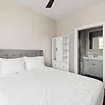 Bywater Aparthotel 3*