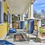 Glam New Orleans Vacation Rental With Deck!