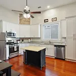 Holiday home Unbeatable 2bd Bayou Luxury Steps To Jazz Fest *