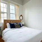Apartment Roami At The Mandeville *