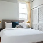 Apartment Roami At The Mandeville *