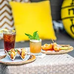 De La Poste - French Quarter, A Renaissance Hotel 4*