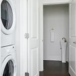 Apartment Roami At St. Charles