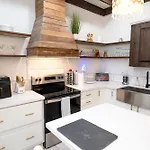 Esplanade Magic 5 Just Minutes By Uber Or Car To French Quarter And 5 Mins From Superdome