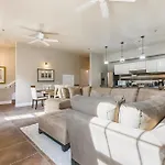 Apartment Spacious In Downtown Nola New Orleans