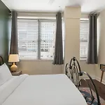 Spacious Modern Near French Quarter * New Orleans