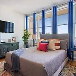 Upscale Nola Apartment *