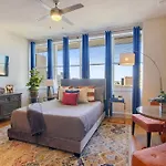 Upscale Nola Apartment *