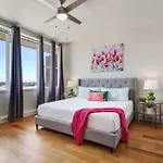 Apartment Upscale Nola