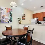 Apartment Upscale Nola *