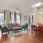Upscale Nola Apartment *