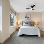 Apartment 2br Spacious Downtown