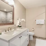 2br Spacious Downtown New Orleans