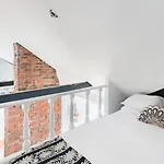 Chic Spot Near The Lower French Quarter Apartment *