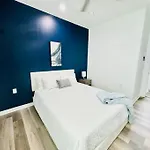 Apartment Modern City Nola Near Super Dome With Parking *