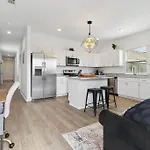 Luxury 6Br Oasis Near French Qtr