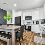 Luxury Nola 6 Bedroom Oasis