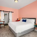 The Iris Motel *