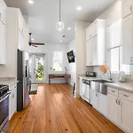 Amazing 3br Off St Charles With Pool Apartment