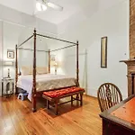 Garden District Bed And Breakfast