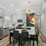 Five Bathrooms With Five Bedrooms And Stylish New Orleans