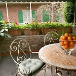 Soniat House