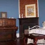 Bed & Breakfast Garden District