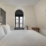 Inn Le Richelieu In The French Quarter 3*